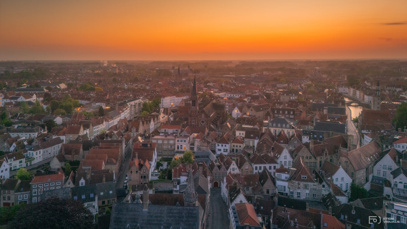 Chasing Golden Hour in Brugge: A Sunrise Photo Story